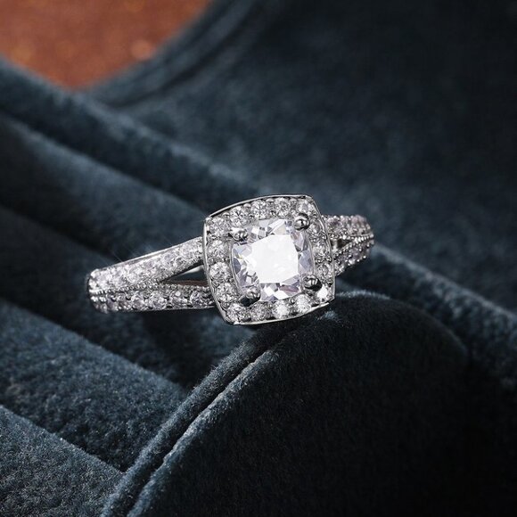 ▶NEW LUXURY 14K WHITE GOLD SQUARE GEM DIAMOND ENGAGEMENT RING FOR WOMEN, K774 main image 0